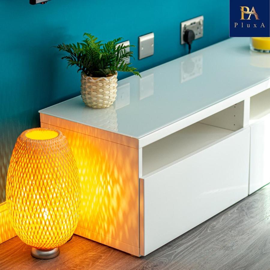 Pluxa Vivid Veranda Beautiful City Centre Apartment With Free Parking Birmingam Exterior foto