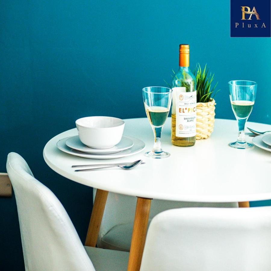 Pluxa Vivid Veranda Beautiful City Centre Apartment With Free Parking Birmingam Exterior foto