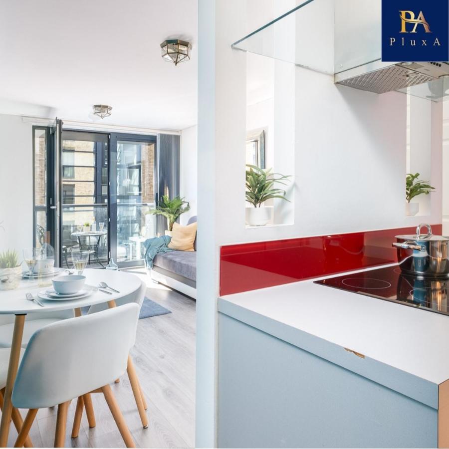 Pluxa Vivid Veranda Beautiful City Centre Apartment With Free Parking Birmingam Exterior foto